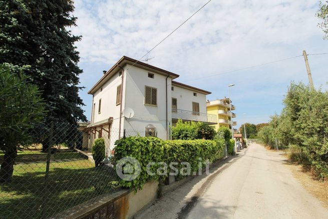 Villa in residenziale in Via XXVIII Settembre 7