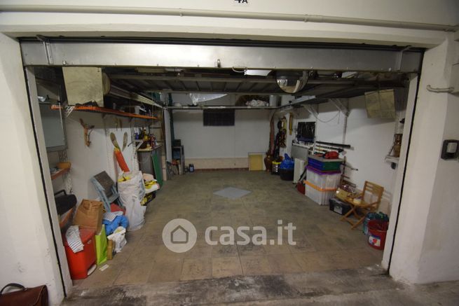 Garage/posto auto in residenziale in Via Gaspare Murtola 11