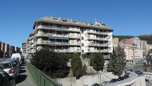 Garage/posto auto in residenziale in Via Luoghi Santi