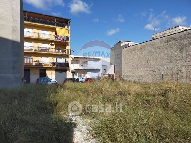 Terreno edificabile in residenziale in Via Tamigi