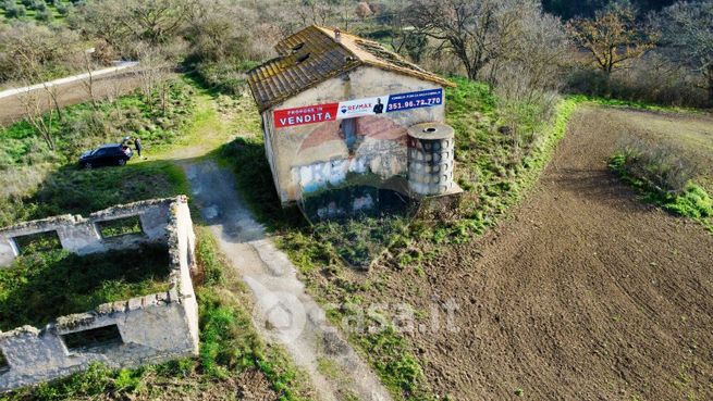 Terreno edificabile in residenziale in Via Costaroni