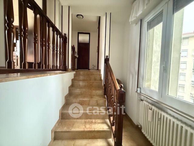 Appartamento in residenziale in Via Luigi Testore