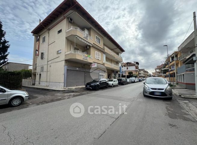 Garage/posto auto in residenziale in Via 1° Maggio 75