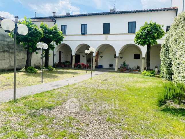 Appartamento in residenziale in Via Ponte al Santo 9