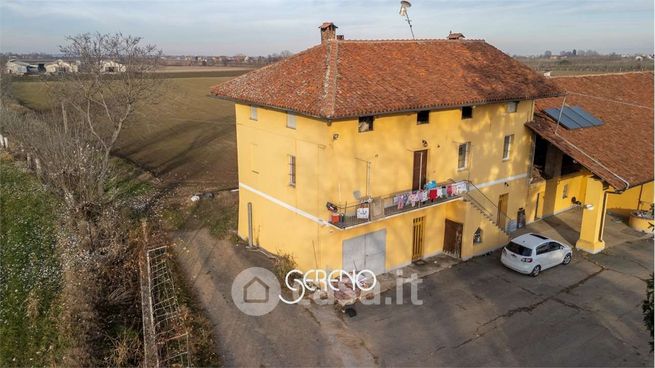 Rustico/casale in residenziale in Strada Statale 20 400