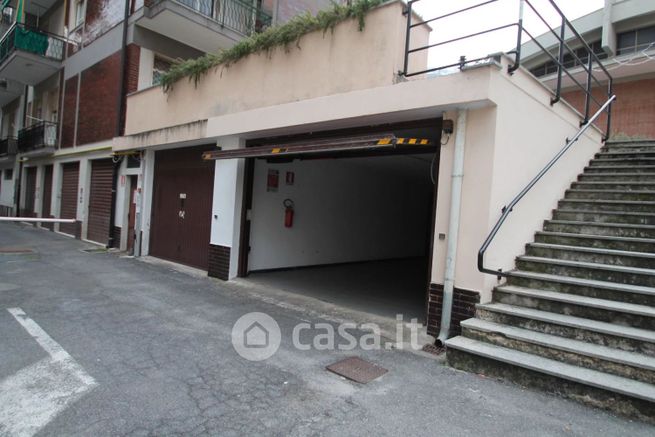 Box/posto auto in residenziale in Piazza Gramsci