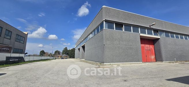 Capannone in commerciale in Via Prenestina Nuova
