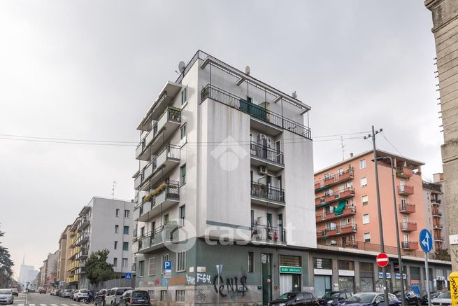 Ufficio in commerciale in Via Pallanza 6