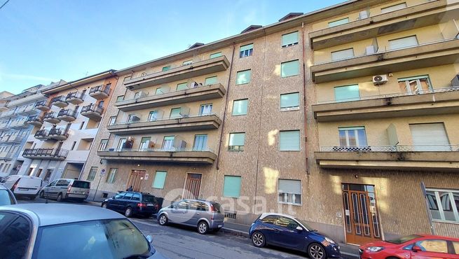 Appartamento in residenziale in Via PIETRO COSSA 115