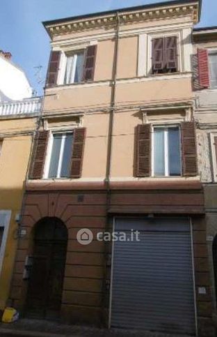 Casa indipendente in residenziale in Corso Giuseppe Garibaldi 162