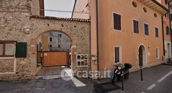 Appartamento in residenziale in Via Verona 6