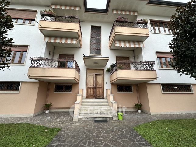 Appartamento in residenziale in Via Pecori Giraldi