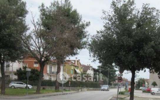 Terreno agricolo in commerciale in Via Cartiere Vecchie