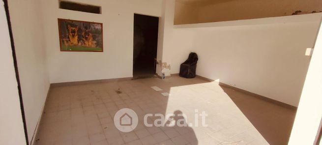 Box/posto auto in residenziale in Via de Medici