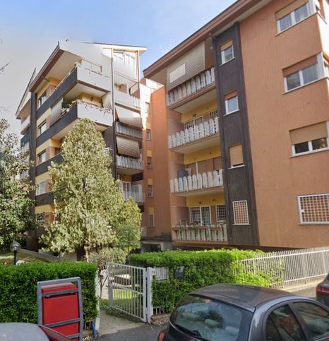 Appartamento in residenziale in Via Domenico Comparetti 76