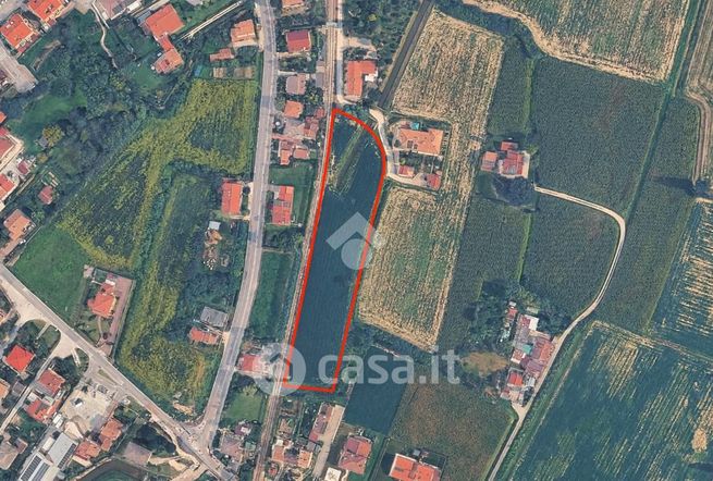 Terreno agricolo in commerciale in Via Lorenzo Perosi
