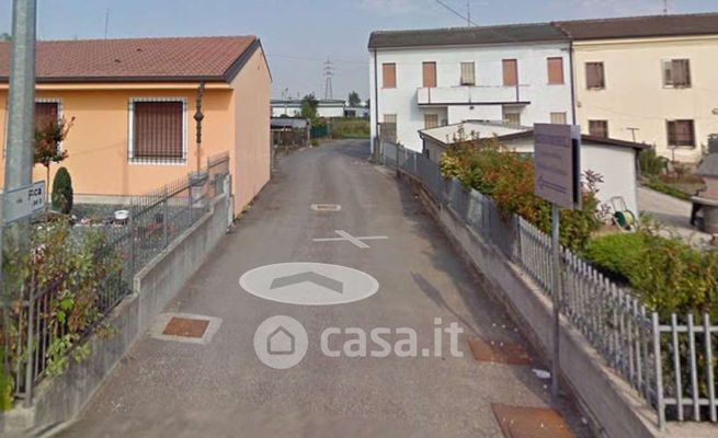Terreno edificabile in residenziale in Via Frescà 108