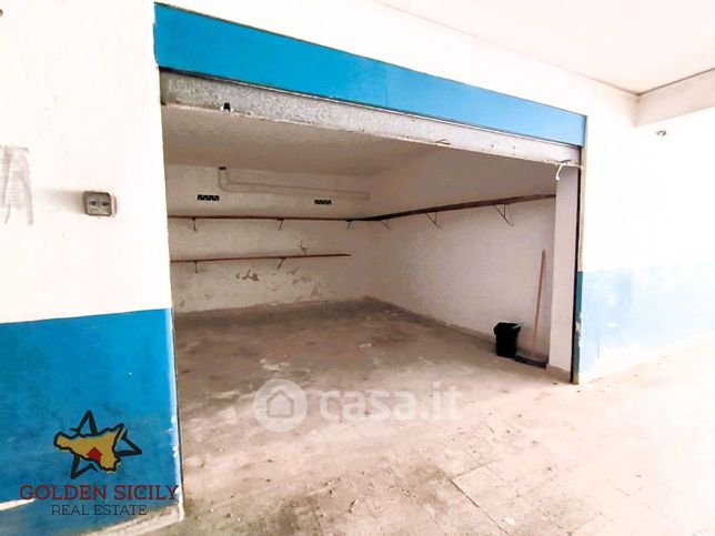 Box/posto auto in residenziale in Via Carlo Forlanini