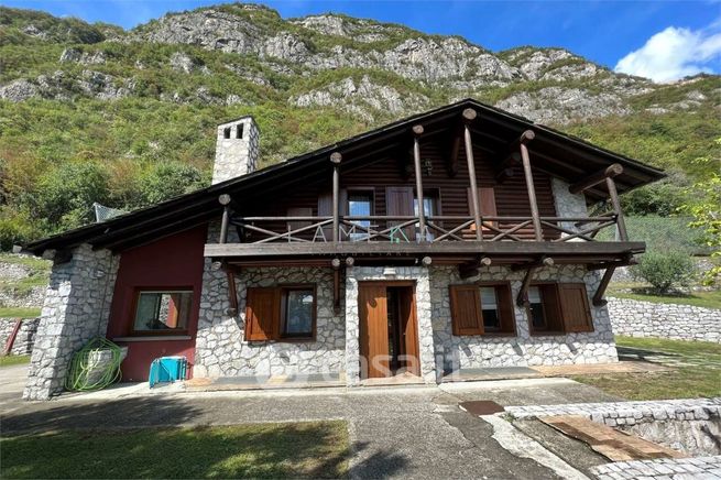 Villa in residenziale in Borgo Olcese