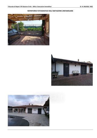 Villetta a schiera in residenziale in Via Plinio Il Vecchio 10