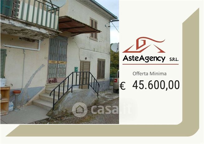 Casa indipendente in residenziale in Strada La Bruna - Palazzetta 6