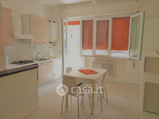 Appartamento in residenziale in Via Colle Verde