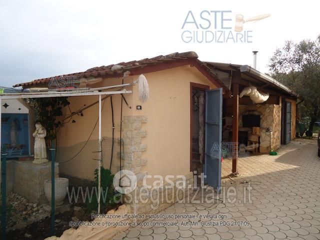 Appartamento in residenziale in Via Susini 3
