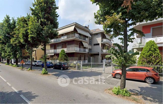 Appartamento in residenziale in Viale Piave 25