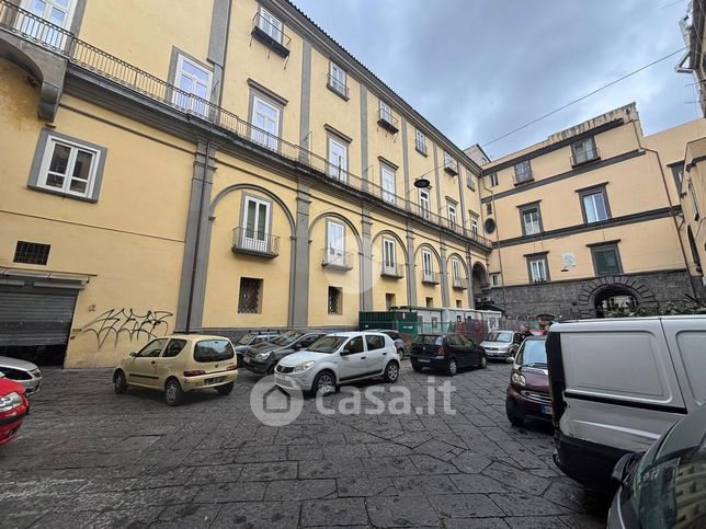 Garage/posto auto in residenziale in Largo Proprio D'Avellino 13