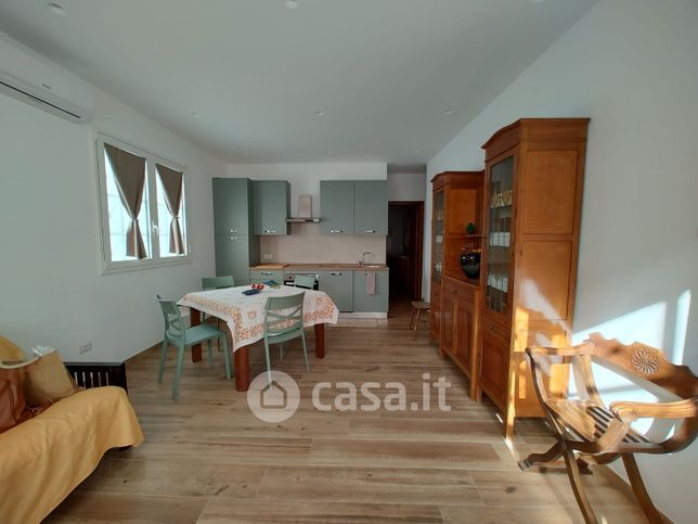 Appartamento in residenziale in Via Messina 341