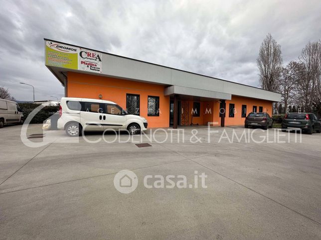 Ufficio in commerciale in Via Giovanni Boccaccio 33 -1