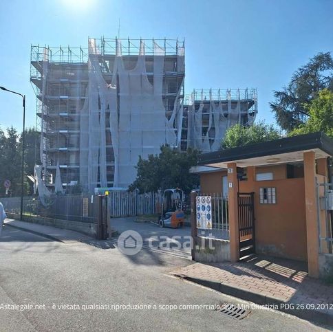 Appartamento in residenziale in Via Pagani Valvassori 2