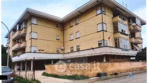Appartamento in residenziale in Largo della resistenza 5