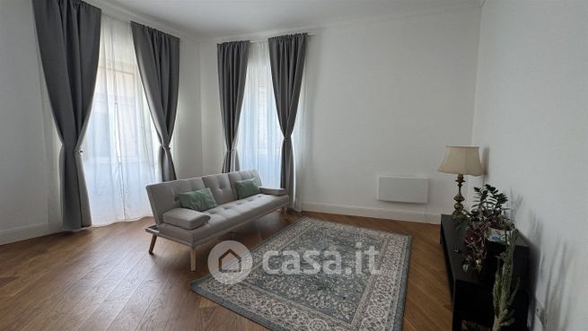 Appartamento in residenziale in Piazza GiosuÃ¨ Carducci 20