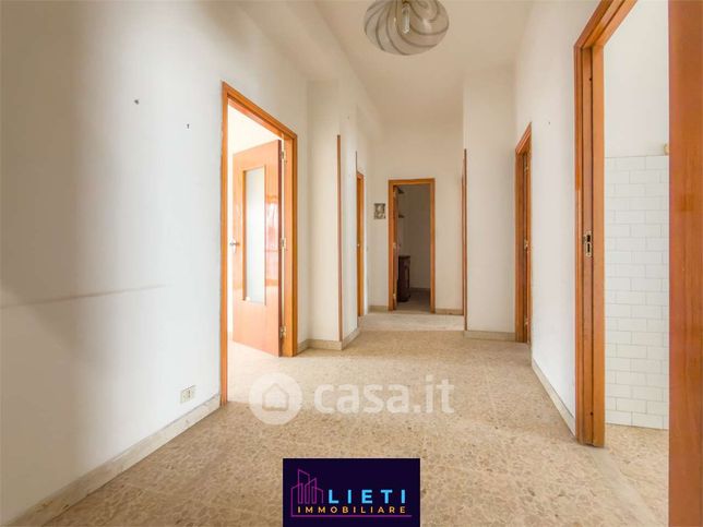 Appartamento in residenziale in Via Veneto 7