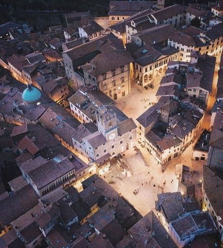 Appartamento in residenziale in Piazza Luca Signorelli 7