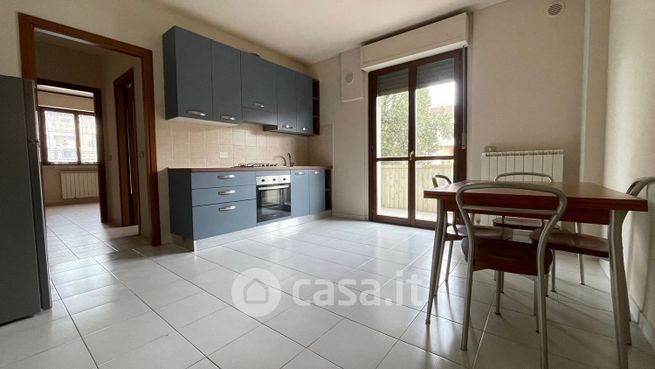 Appartamento in residenziale in Via Ugo Foscolo