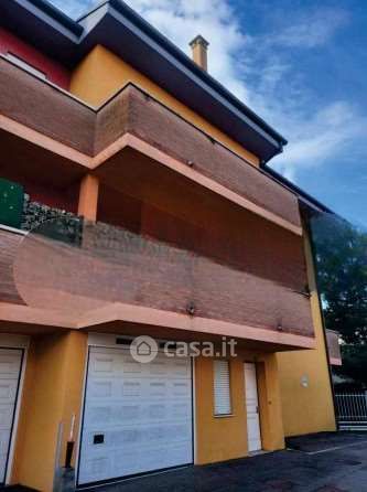 Casa bi/trifamiliare in residenziale in Via Don Bosco