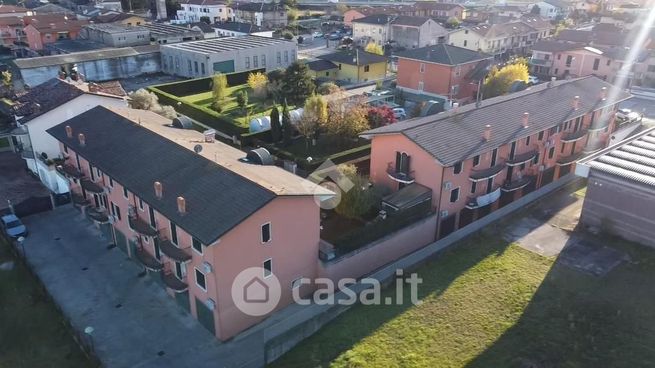 Appartamento in residenziale in Via Spinetti 98