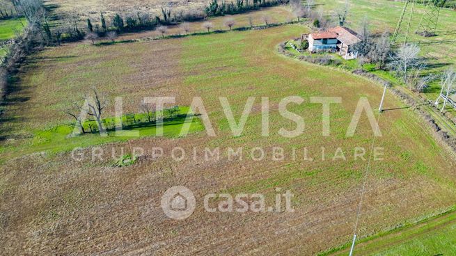 Terreno agricolo in commerciale in Via Mattei