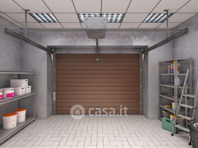 Garage/posto auto in residenziale in 