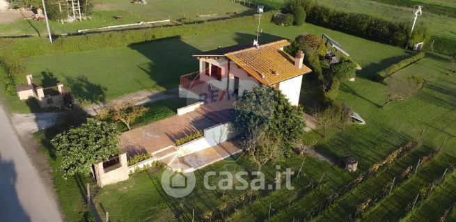 Villa in residenziale in Via Piccaratico 110