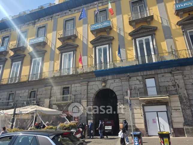 Ufficio in commerciale in Piazza Trieste e Trento