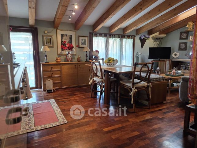 Appartamento in residenziale in Via Luigi Cadorna 41