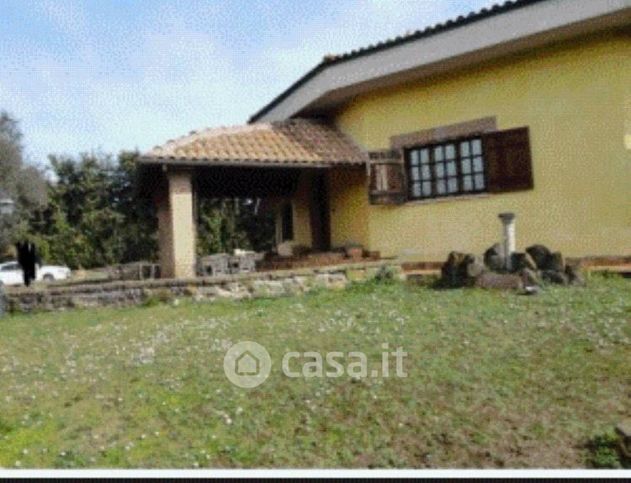 Villa in residenziale in Via La Stretta 39