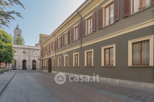 Garage/posto auto in residenziale in Via San Martino 1