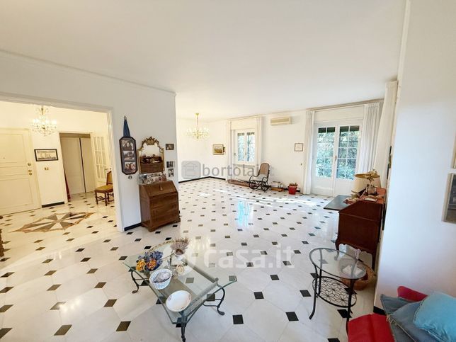 Appartamento in residenziale in Via della Sirena