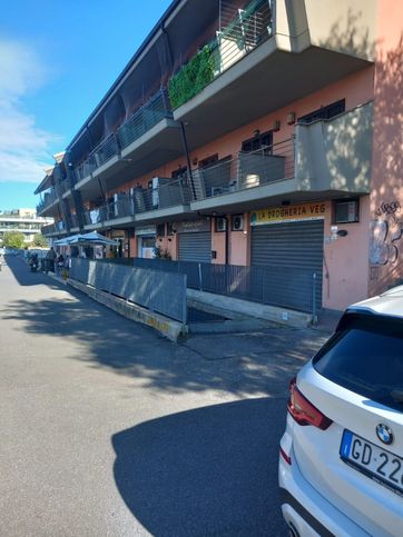 Garage/posto auto in residenziale in Via Umberto Giordano