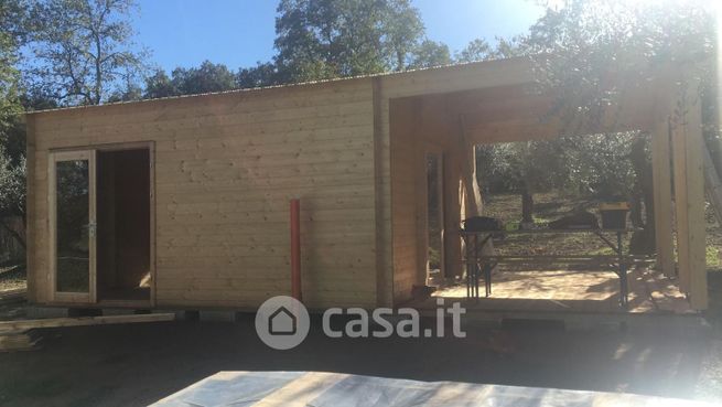 Terreno agricolo in commerciale in Via Grosseto 75