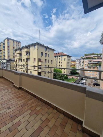 Appartamento in residenziale in Via Antonio Ghislanzoni
